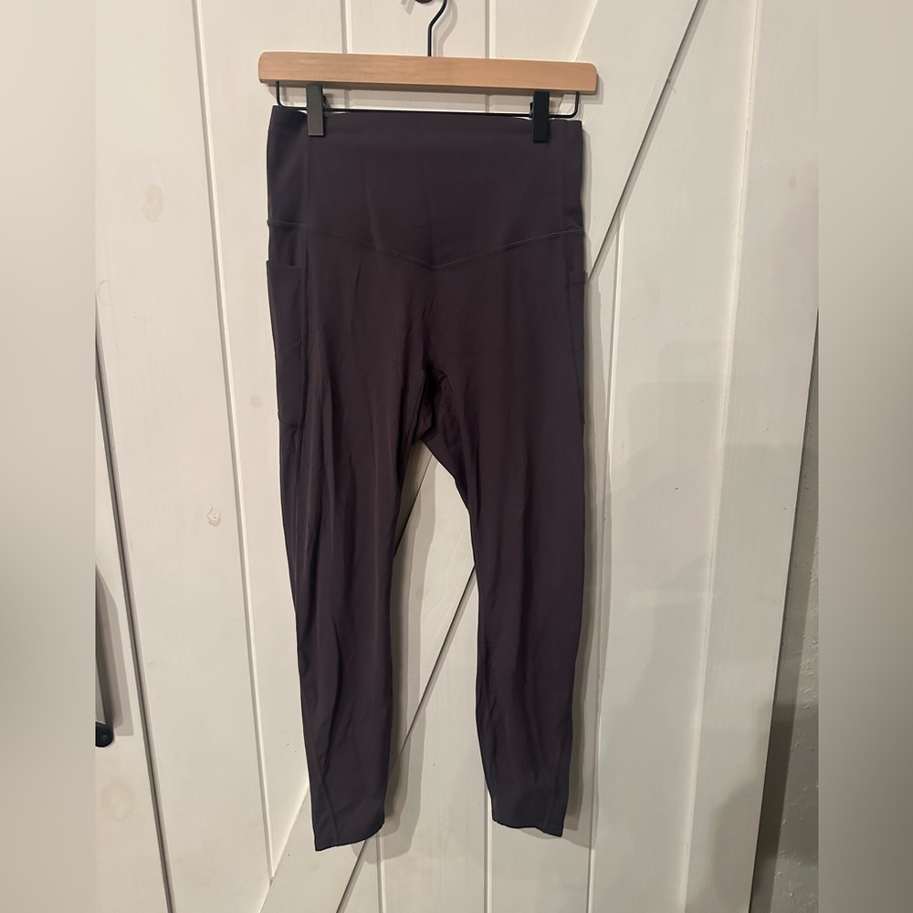 HALARA Women's Leggings in Dark Gray